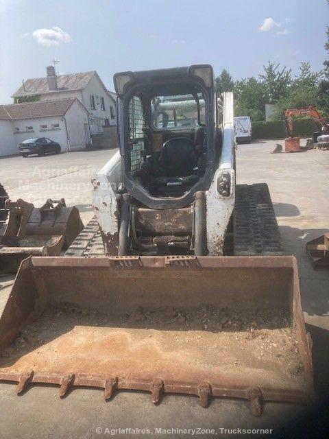 Mini-chargeur sur chenilles BOBCAT T870