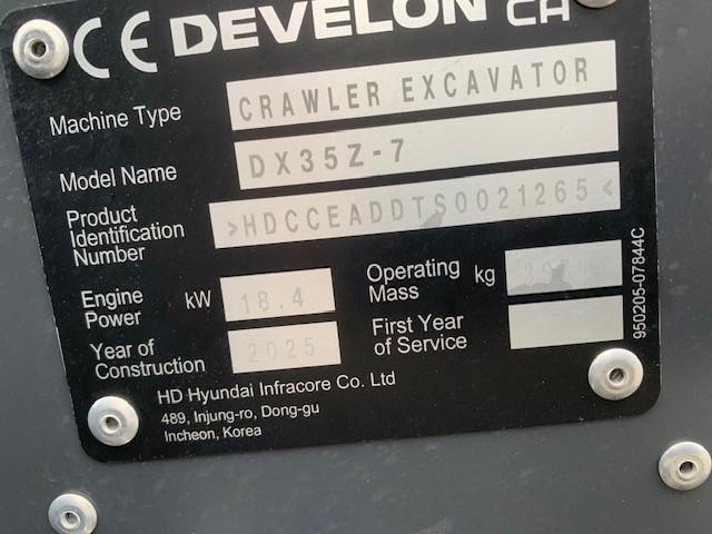 DEVELON DX35Z-7