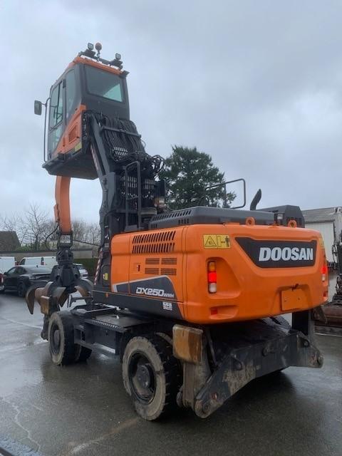 Doosan DX250WMH-5
