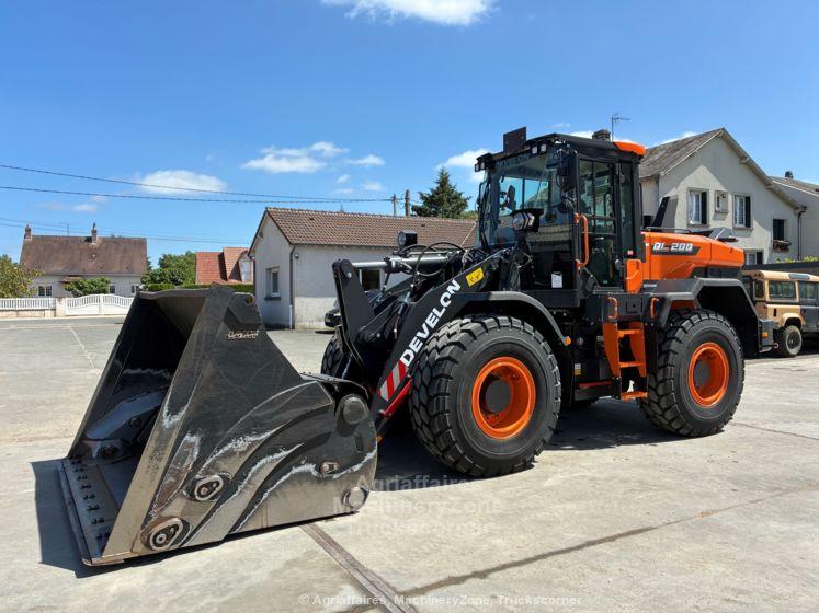 Develon DL200-7