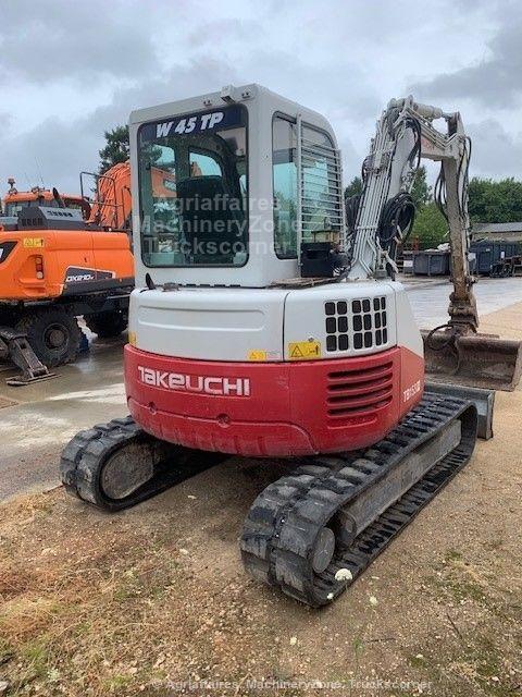 Takeuchi TB153FR