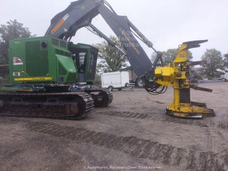John Deere 803M