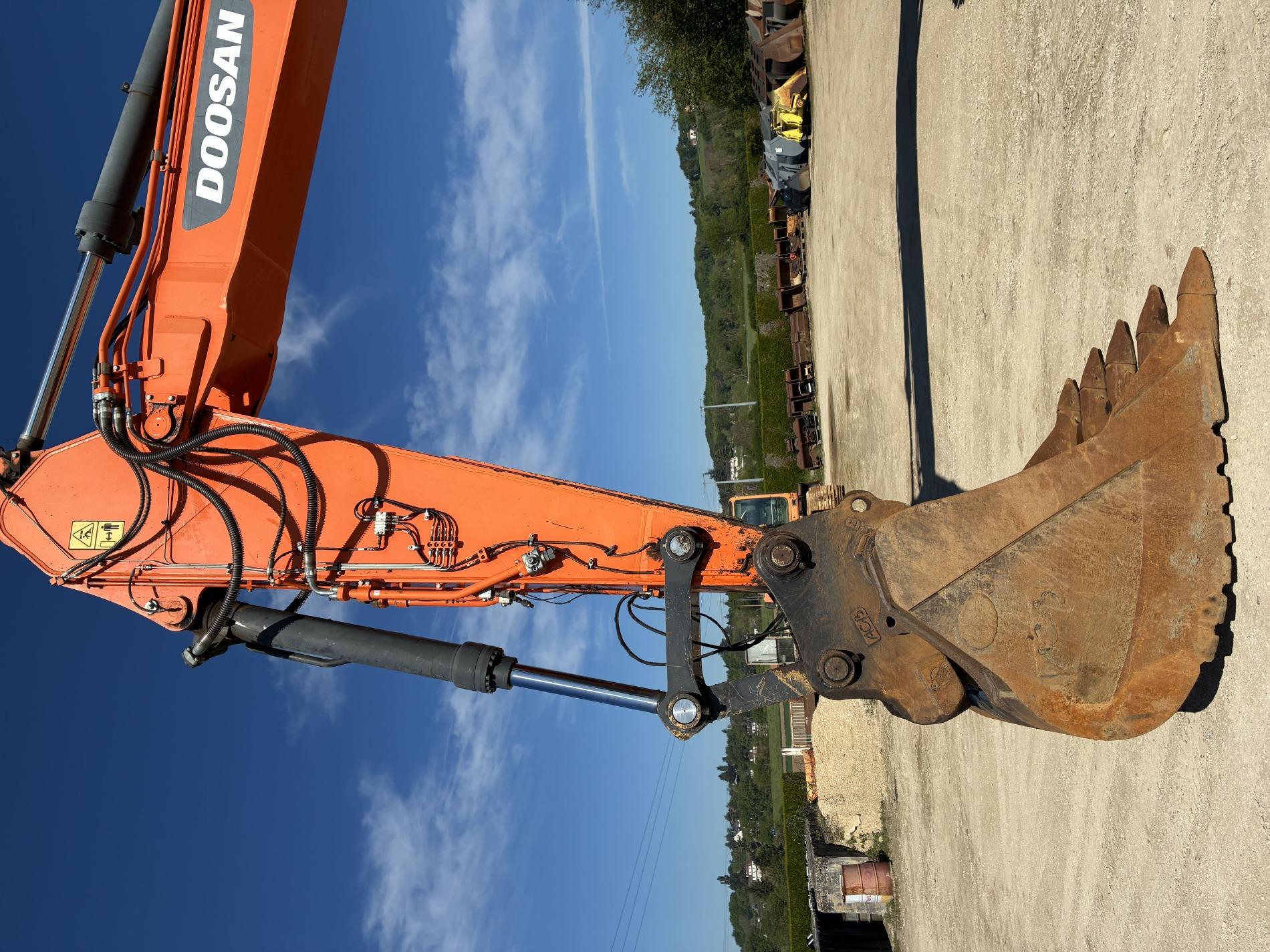 Doosan DX420LC-5