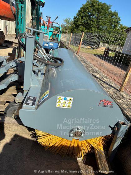 Balayeuse orientable ATTEC 05ZB1800