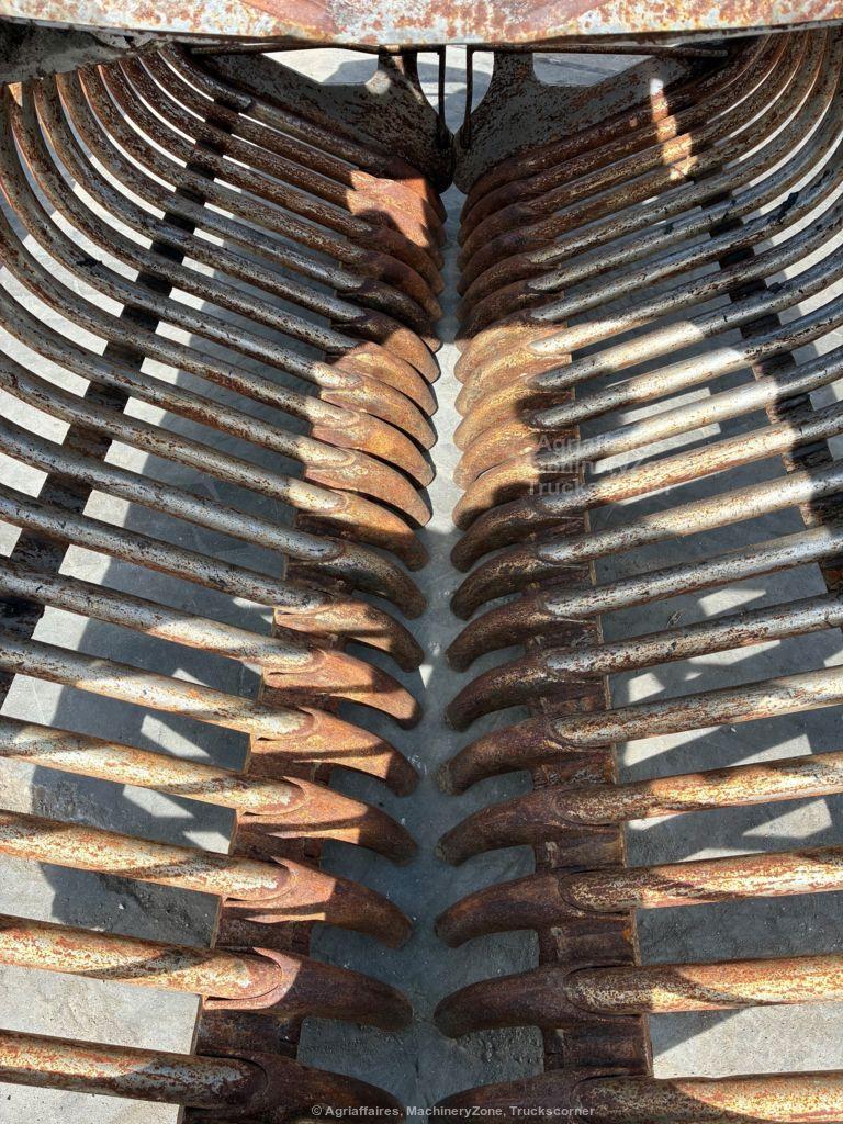 Benne betterave Arden Equipment BB2VH-RSP-04 pour pelle de 20 à 25 tonnes